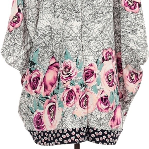 Jealous Tomato Kimono Open Front‎ Cardigan Size S/M Floral Print Contrast Trim - Picture 7 of 7